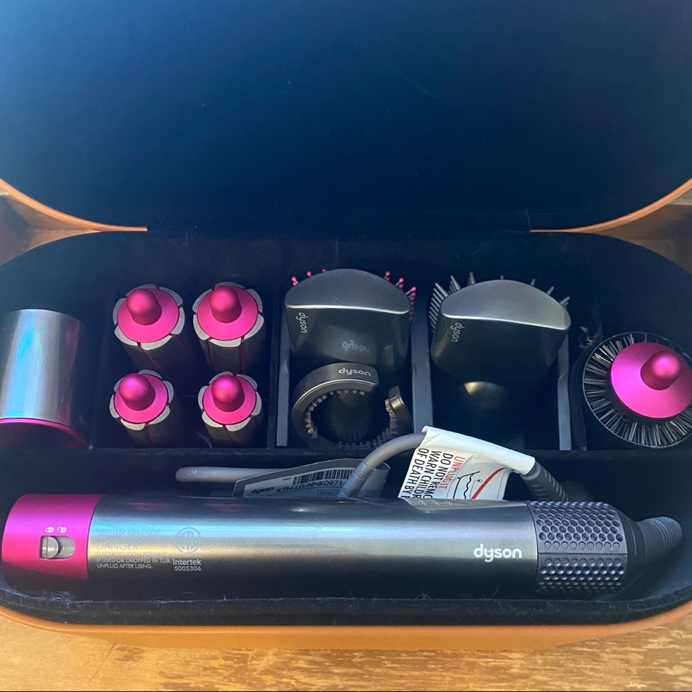 Dyson Airwrap Styler